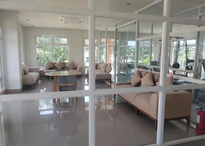 Belle Island Suite