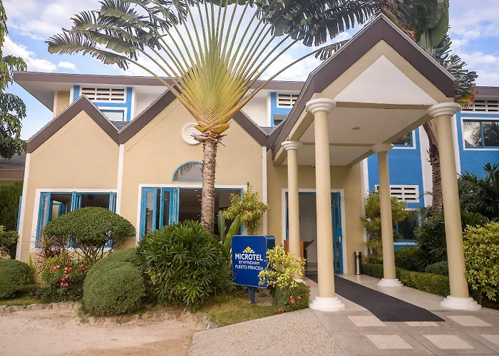 Microtel By Wyndham Puerto Princesa